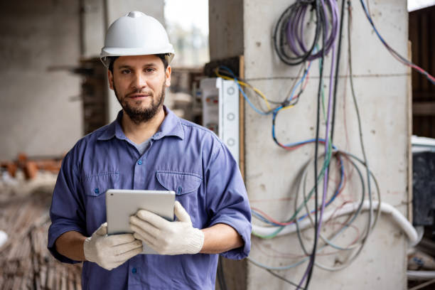 Best Circuit Breaker Repair  in Greenfield, CA